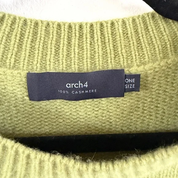 Arch4 Knit Sweater 100% Cashmere Green Long sleeve one size
